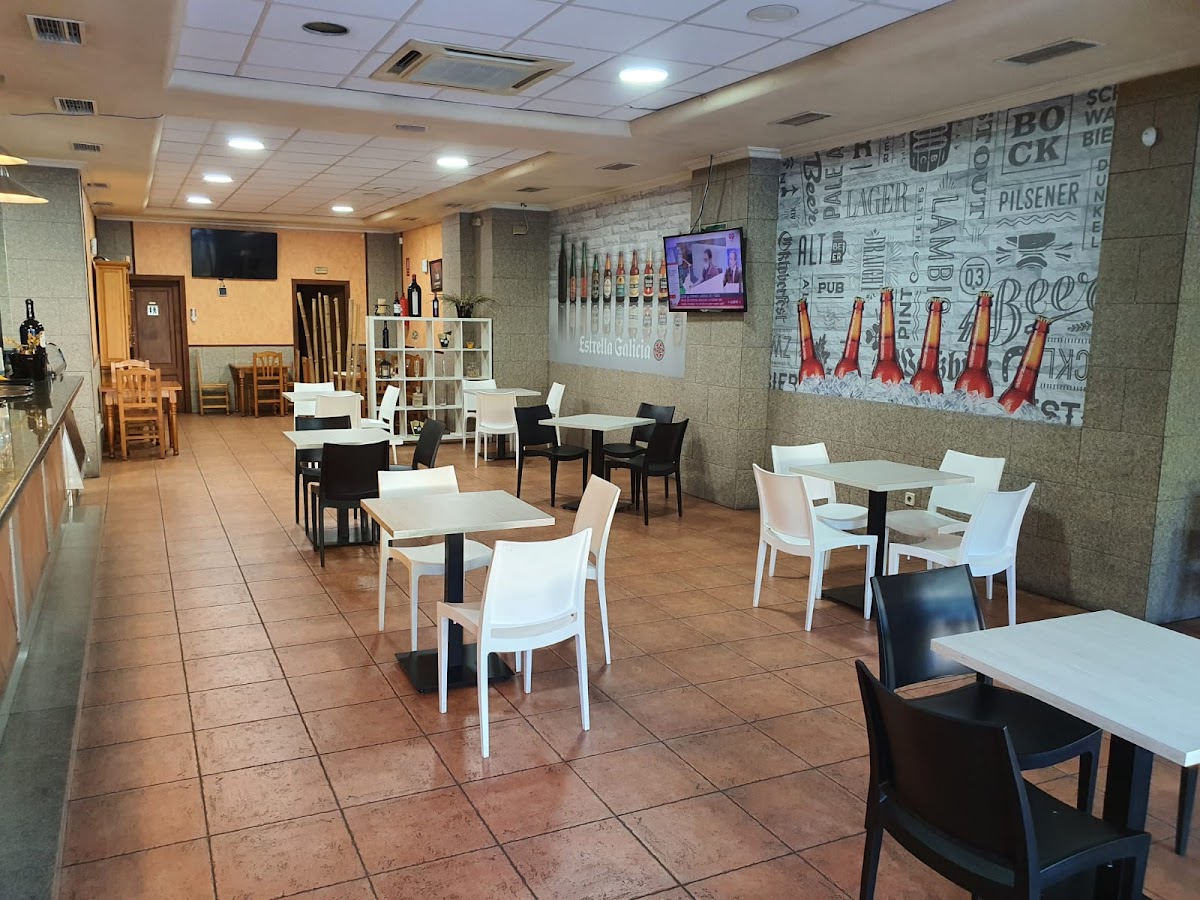 Candela Café Bar