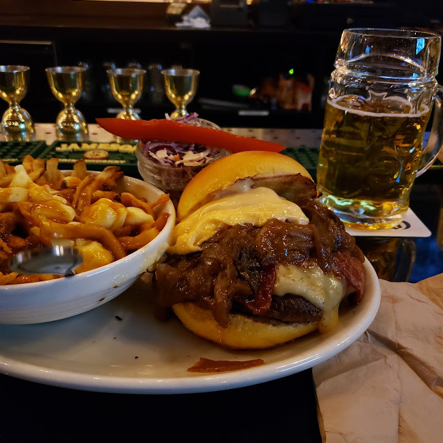 Flan Burger