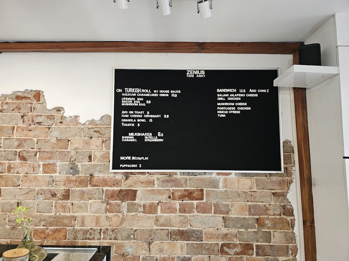 ZENIUS Menu 8