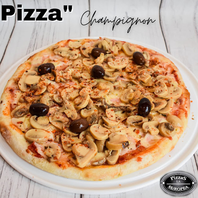 Pizza Al Champiñón