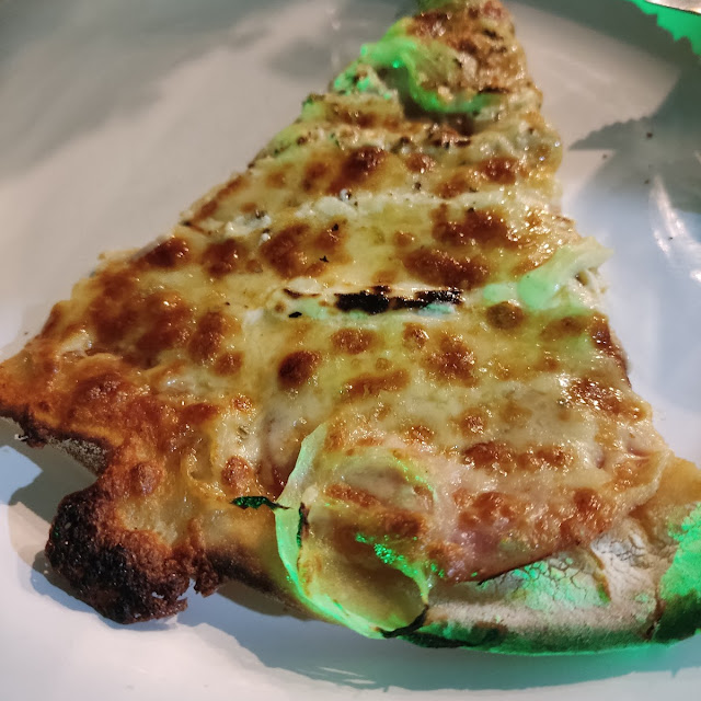 Pizza 5 Queijos