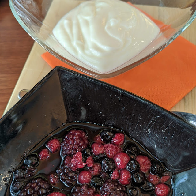 Yogurt E Frutti Di Bosco