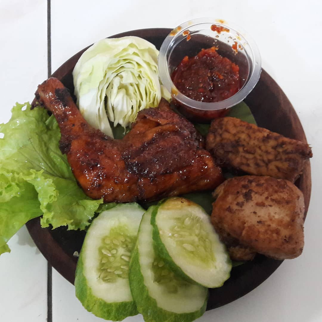 Ayam Bakar Dara