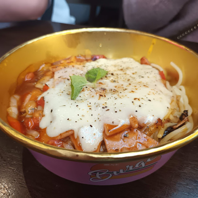 Smoke Duck Chease Spaghetti