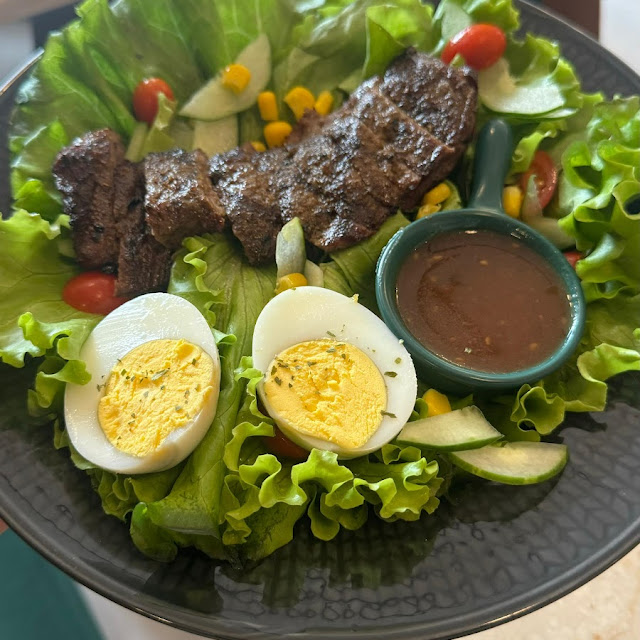 Steak Salad