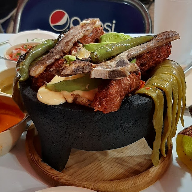 Molcajete Especial