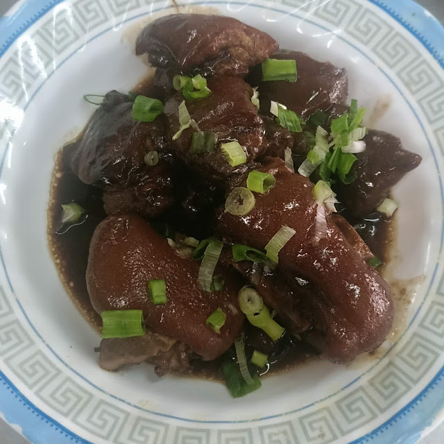 卤猪脚 药材鸡 卤肉卤蛋
